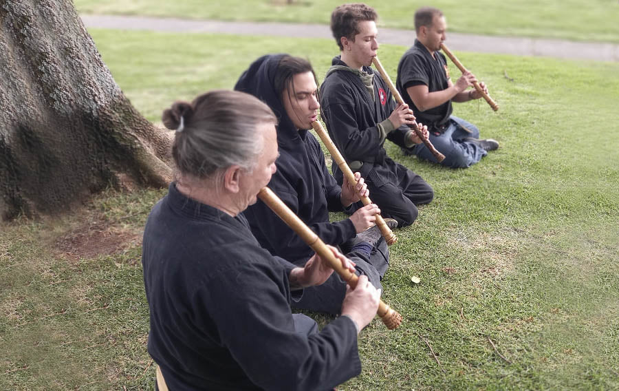 How to get started in the art of shakuhachi and blowing meditation